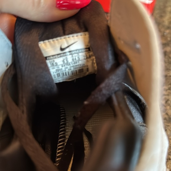 Nike air trainer huarache premium 647591 Shoes - Black and Yellow EUC 10.5 - Picture 10 of 16